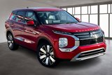 New 2025 Mitsubishi Outlander SE image 3