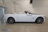 Used 2019 Rolls-Royce Dawn image 2