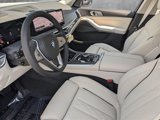 New 2026 BMW X7 xDrive40i w/ Premium Package image 3