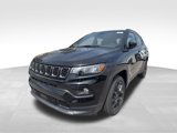 New 2025 Jeep Compass Latitude image 2
