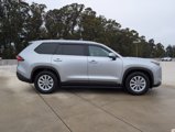 Used 2024 Toyota Grand Highlander XLE image 2