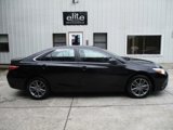 Used 2017 Toyota Camry SE image 6