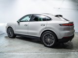 New 2025 Porsche Cayenne Coupe image 2