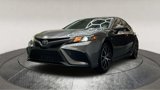 Used 2024 Toyota Camry SE image 3