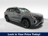 New 2025 Volkswagen Atlas Peak Edition SE image 1