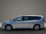 Used 2018 Chrysler Pacifica Touring Plus w/ Tire & Wheel Group image 6