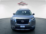 New 2025 Nissan Pathfinder SL image 2