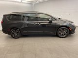 Certified 2020 Chrysler Pacifica Limited image 4