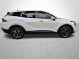 Used 2024 Kia Sportage LX image 6