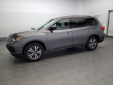 Used 2020 Nissan Pathfinder SL image 2
