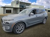 New 2025 BMW X7 xDrive40i w/ Executive Package image 3