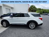 Used 2023 Ford Explorer Platinum w/ Technology Package image 3