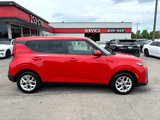 Used 2020 Kia Soul S image 2