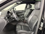 Certified 2025 Porsche Macan image 5