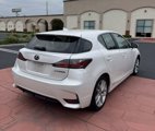 Used 2017 Lexus CT 200h image 4