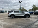 New 2025 Ford Explorer Active w/ Active Comfort Package image 2