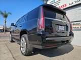 Used 2018 Cadillac Escalade Luxury image 3