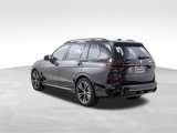 Used 2025 BMW X7 M60i image 3