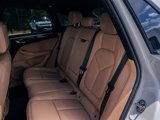 Certified 2025 Porsche Macan image 5