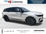 New 2025 Lincoln Nautilus Reserve image 4