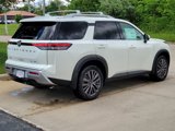 New 2025 Nissan Pathfinder SL w/ SL Premium Package image 3
