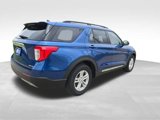 Used 2022 Ford Explorer XLT w/ Equipment Group 202A image 6