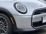 Used 2025 MINI Cooper 2-Door Hardtop image 5
