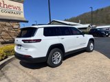 Used 2023 Jeep Grand Cherokee L Laredo image 5