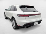 Certified 2025 Porsche Macan image 3