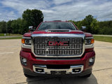 Used 2019 GMC Sierra 2500 Denali w/ Duramax Plus Package image 2
