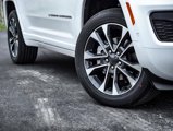 New 2025 Jeep Grand Cherokee Overland w/ Adv Protech Group III image 3