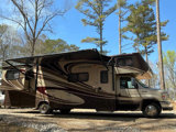 Used 2012 Ford E-450 and Econoline 450 Super Duty w/ Motorhome Prep Pkg image 5