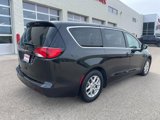 Used 2023 Chrysler Voyager LX image 3