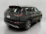 New 2025 Mitsubishi Outlander SEL image 3
