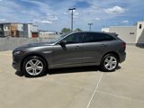 Used 2017 Jaguar F-PACE R-Sport image 4