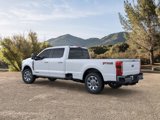 New 2025 Ford F350 4x4 Crew Cab Super Duty image 4