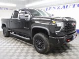 Used 2025 Chevrolet Silverado 2500 ZR2 w/ Technology Package image 3