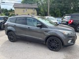 Used 2017 Ford Escape SE w/ SE Sport Appearance Package image 3