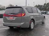 New 2025 Chrysler Pacifica Select image 4