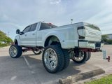 Used 2022 Ford F450 Platinum w/ FX4 Off-Road Package image 4