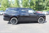 New 2025 Lincoln Navigator L Reserve image 2