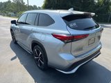 Used 2021 Toyota Highlander XSE image 3