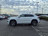 New 2025 Volkswagen Atlas Cross Sport SEL Premium R-Line image 3