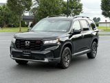 Used 2023 Honda Pilot TrailSport image 4