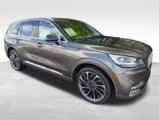 Certified 2020 Lincoln Aviator Reserve w/ Equipment Group 202A image 3