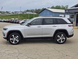 New 2025 Jeep Grand Cherokee Limited image 2