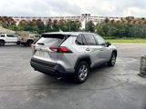 Used 2022 Toyota RAV4 XLE image 4