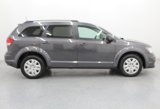 Used 2019 Dodge Journey SE image 2