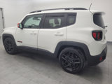 Used 2020 Jeep Renegade Latitude image 3