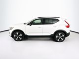 Used 2024 Volvo XC40 B5 Core image 4